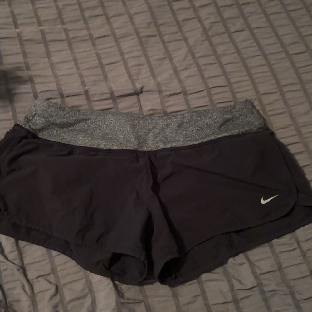 Nike womens small shorts
